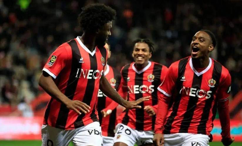 尼斯主场力取三分，击溃南特的简单介绍