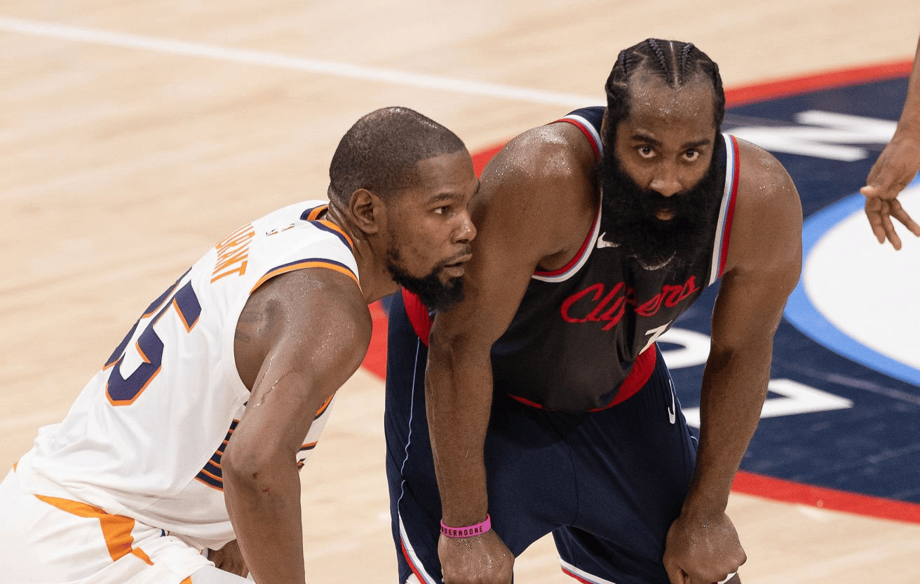 包含火箭主场击败鹈鹕，哈登砍下20+送出10+帽的词条