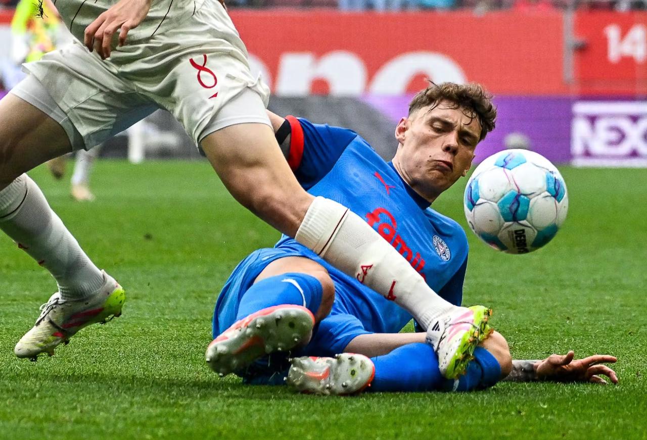 沃尔夫斯堡球员因伤休战，助阵困难