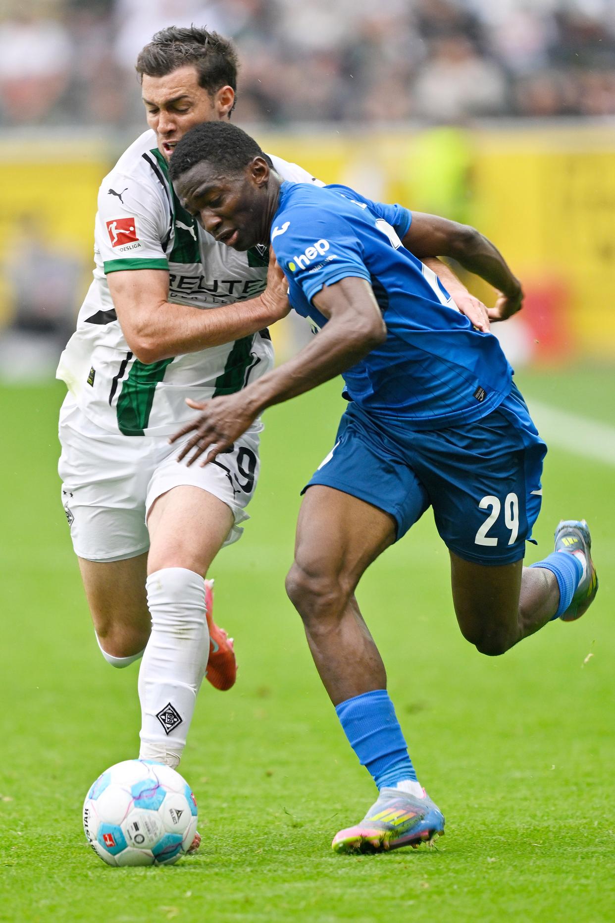 关于门兴格拉德巴赫渴望夺得德国杯冠军的信息 关于门兴格拉德巴赫渴望夺得德国杯冠军的信息