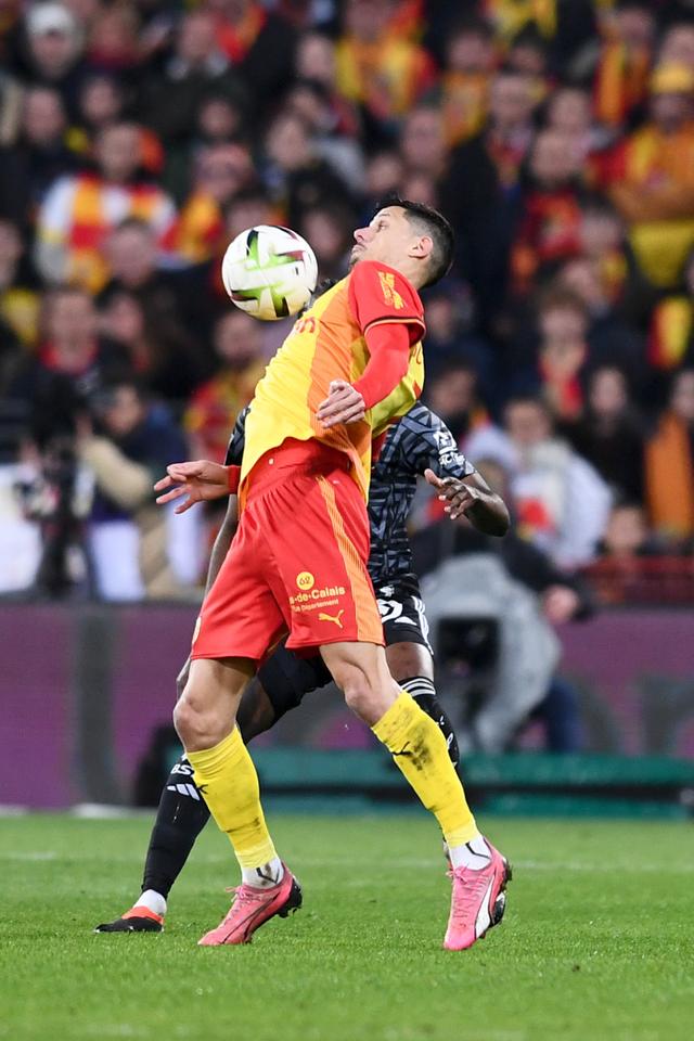 尼斯客场逆转取胜,积累积分的简单介绍 尼斯客场逆转取胜,积累积分的简单介绍