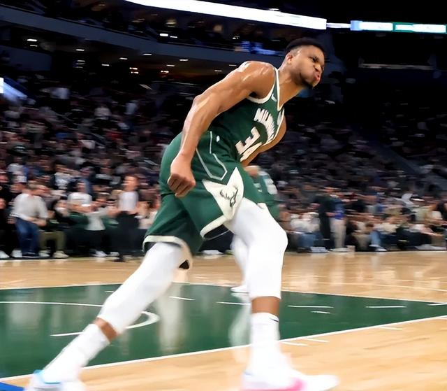 尼斯客场逆转取胜,积累积分的简单介绍 尼斯客场逆转取胜,积累积分的简单介绍