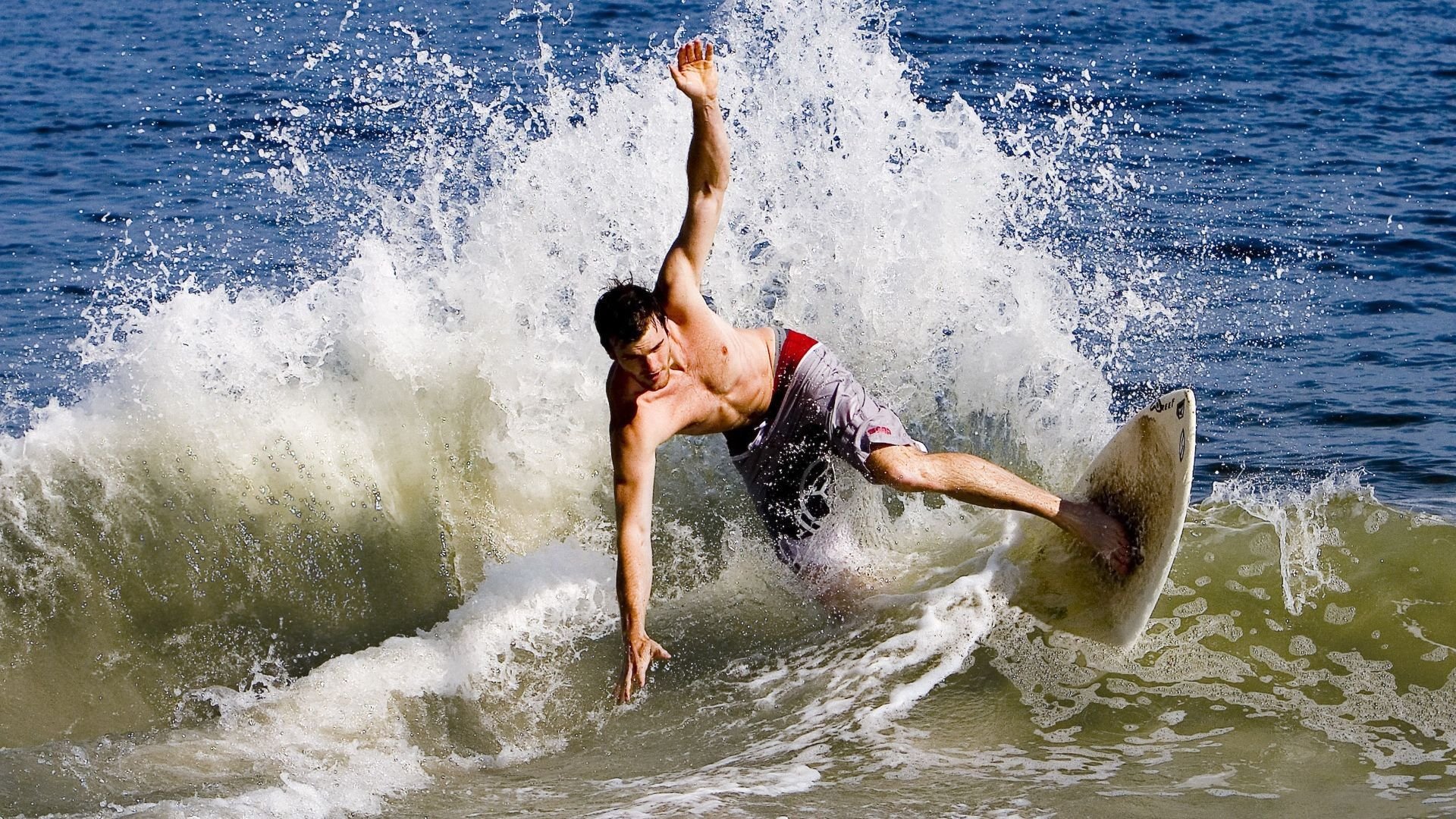 末节风暴，北京队跨洋逆袭，保罗关键一击震撼波士顿
