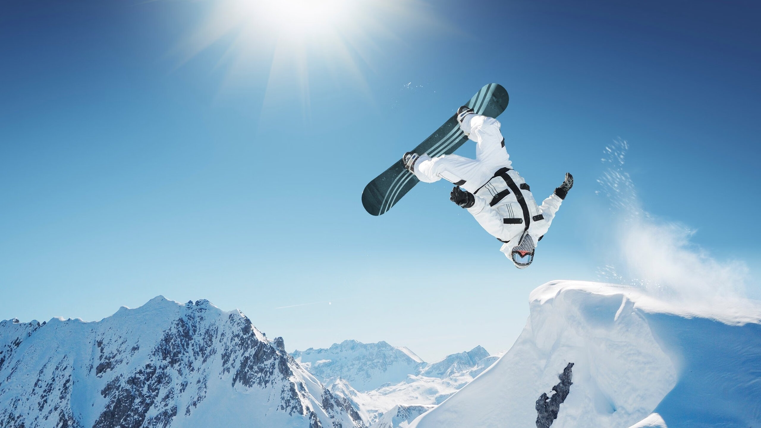 逆转的艺术与王者的证明，阿根廷式坚韧与C罗的冠军回响